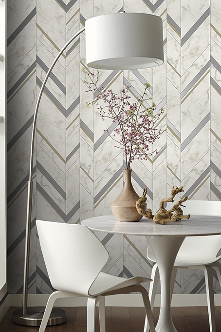 Обои York Mixed Materials Marble Chevron MM1803 фото в интерьере